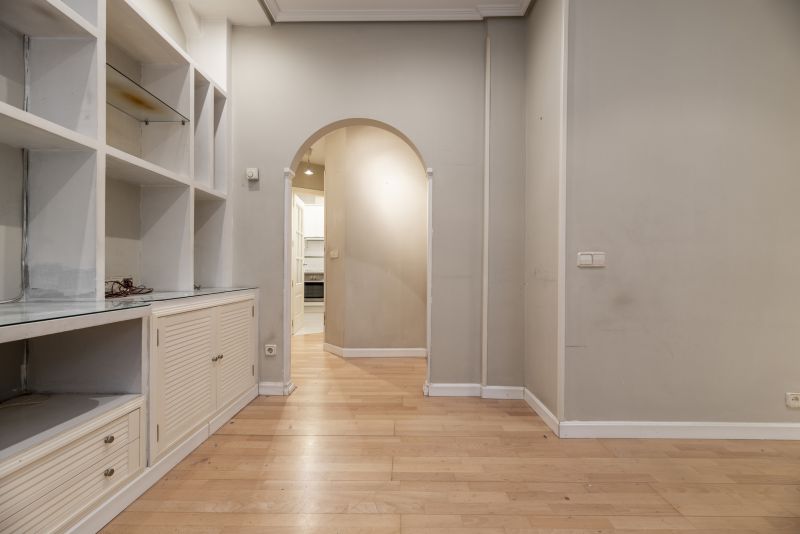 Bookcase Construction in Fairfax, VA